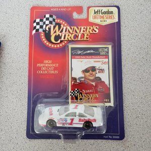 (5/$20)  Jeff Gordon 1992 Baby Ruth Thunderbird Car #1
